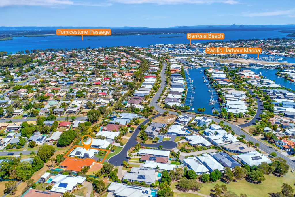 14 Whitehaven Place, Banksia Beach QLD 4507 - photo 5