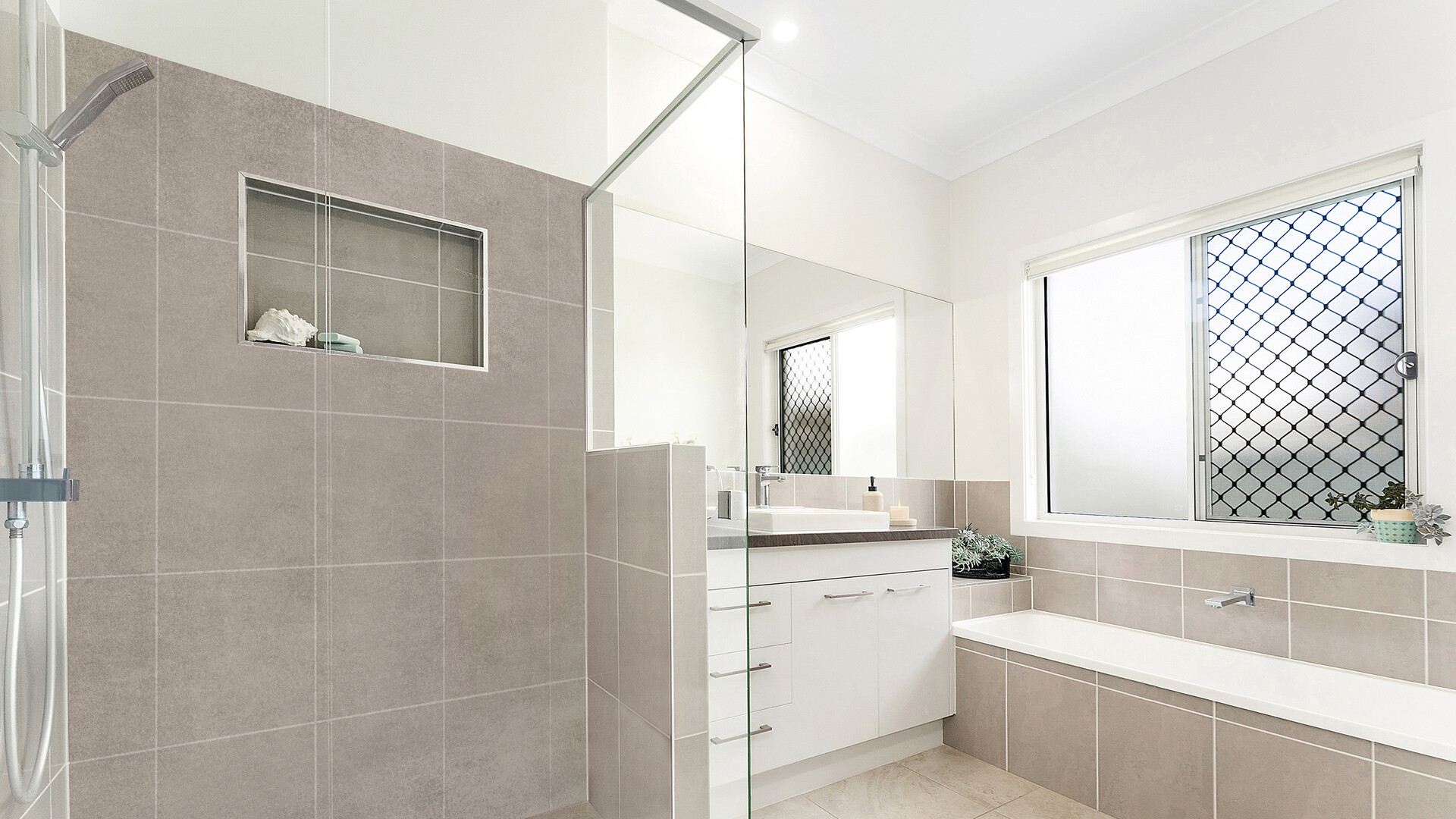 36 Pectoral Place, Banksia Beach QLD 4507 - photo 13