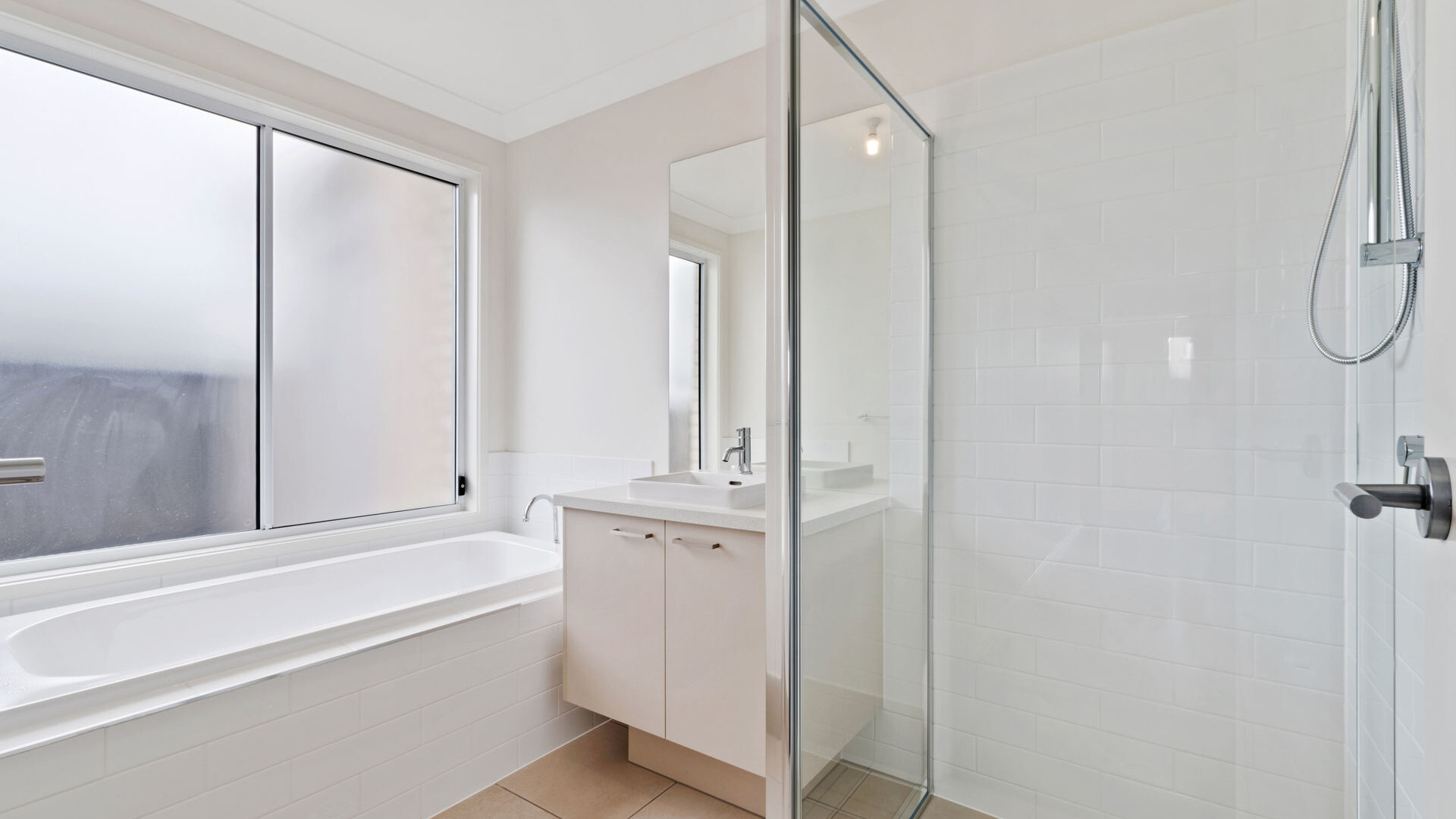 Sold - 29 Bradley Crescent - New Property in Nirimba - Real Estate by Phil Hermans