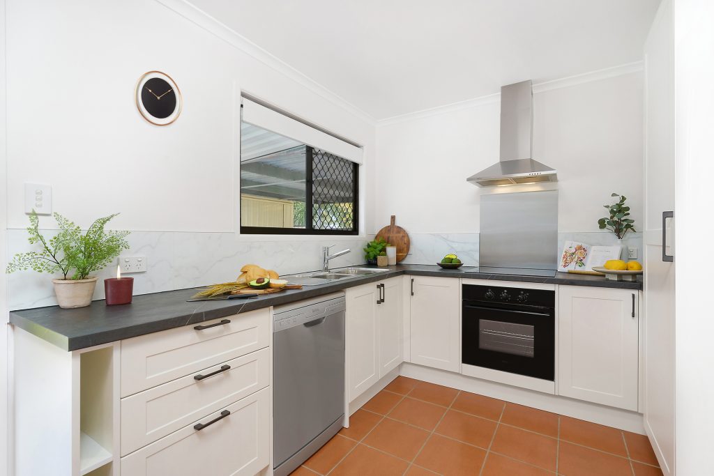 38 Ranald Avenue, Ningi QLD 4511 - photo 4
