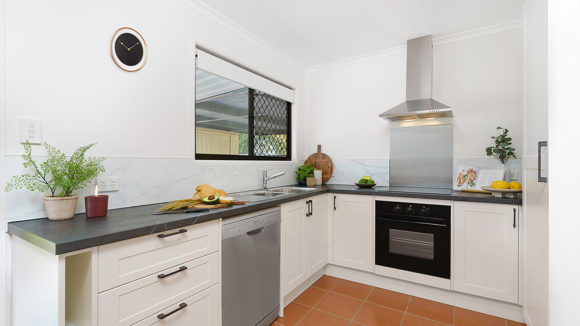 38 Ranald Avenue, Ningi QLD 4511 - photo 4