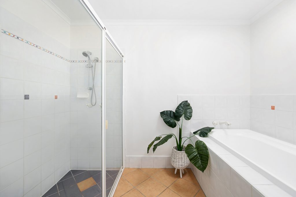 3 Lyndie Court, Beerwah QLD 4519 - photo 11