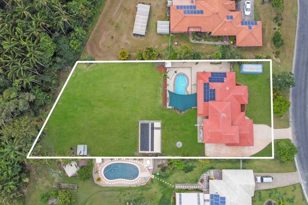 3 Lyndie Court, Beerwah QLD 4519 - photo 13