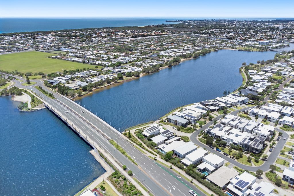 28 Lighthouse Circuit, Birtinya QLD 4575 - photo 6