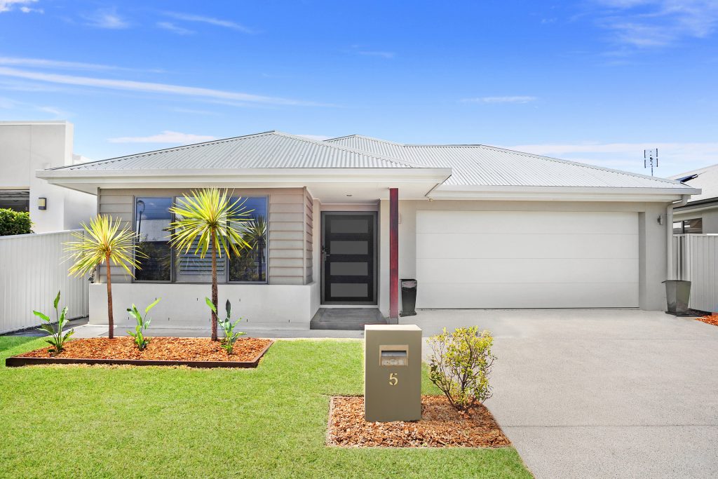 Sold - 5 Severn Place - New Property in Pelican Waters - Real Estate by Yolanda Williams