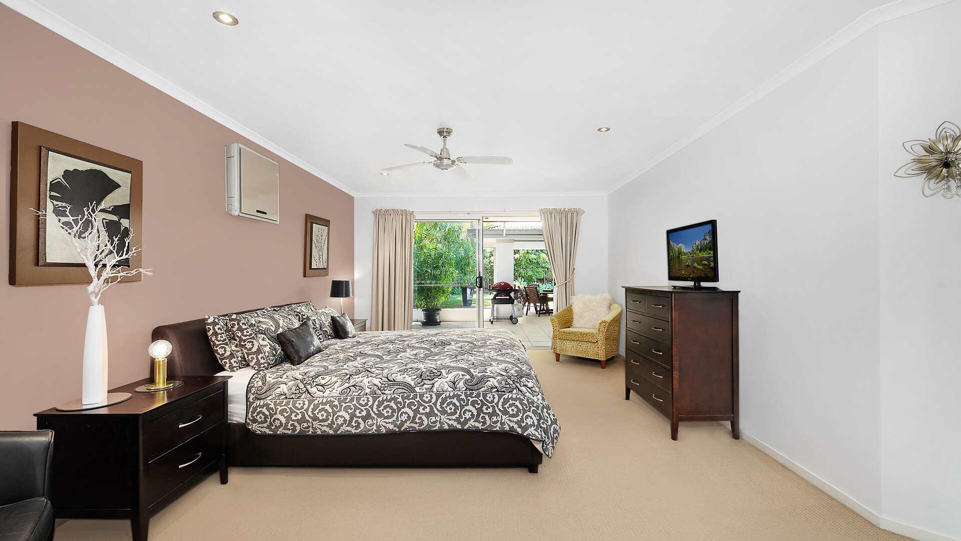 Sold - 28 Undanbi Place - New Property in Pelican Waters - Real Estate by Yolanda Williams