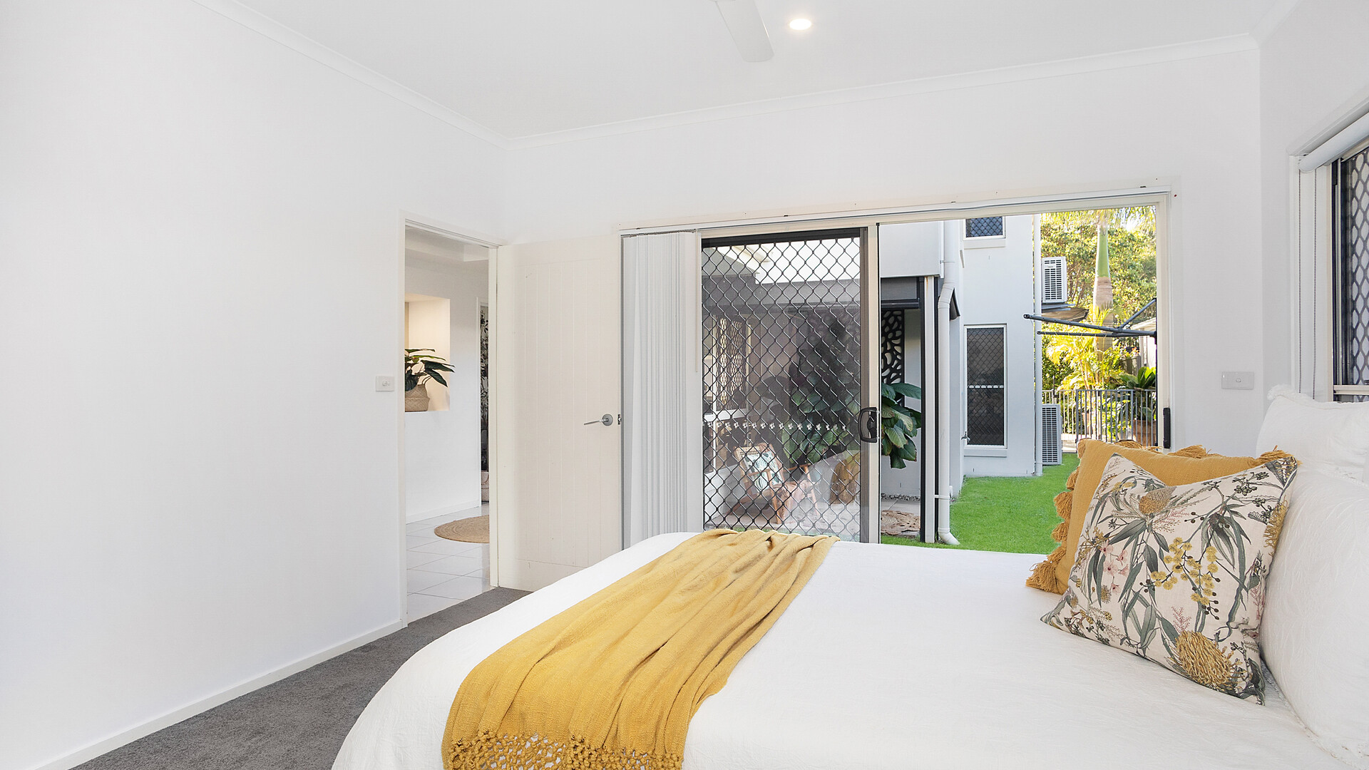 7 Komodo Court, Kawana Island QLD 4575 - photo 8