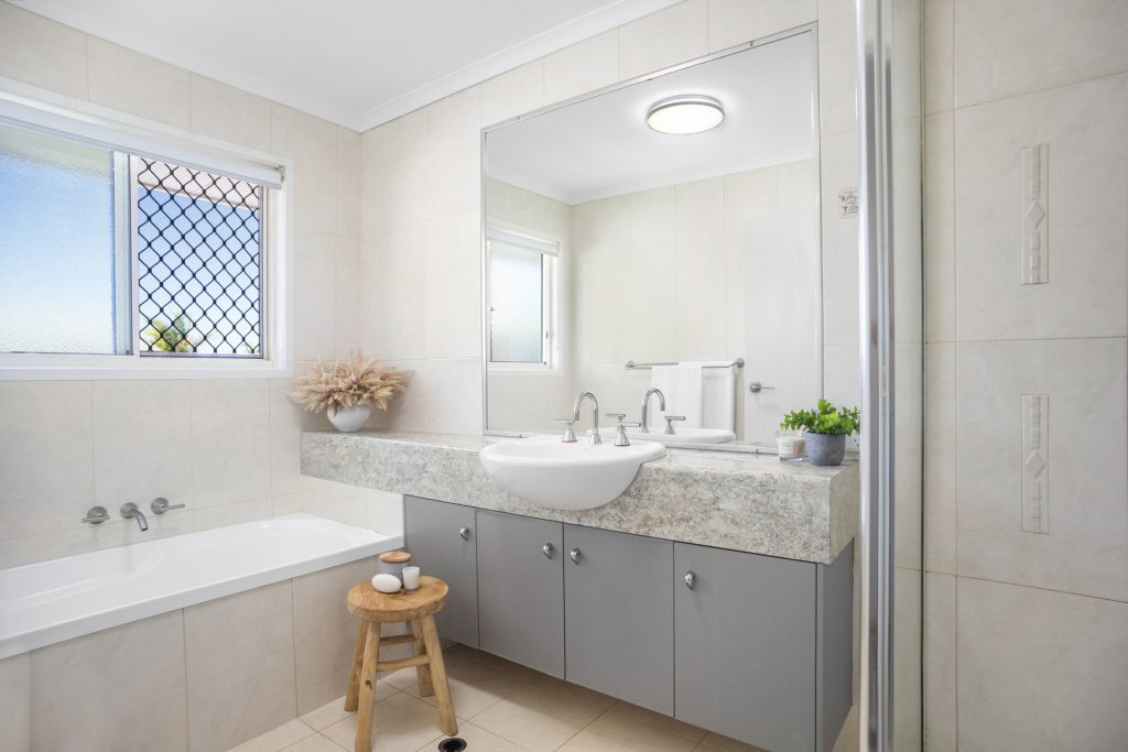 7 Komodo Court, Kawana Island QLD 4575 - photo 9