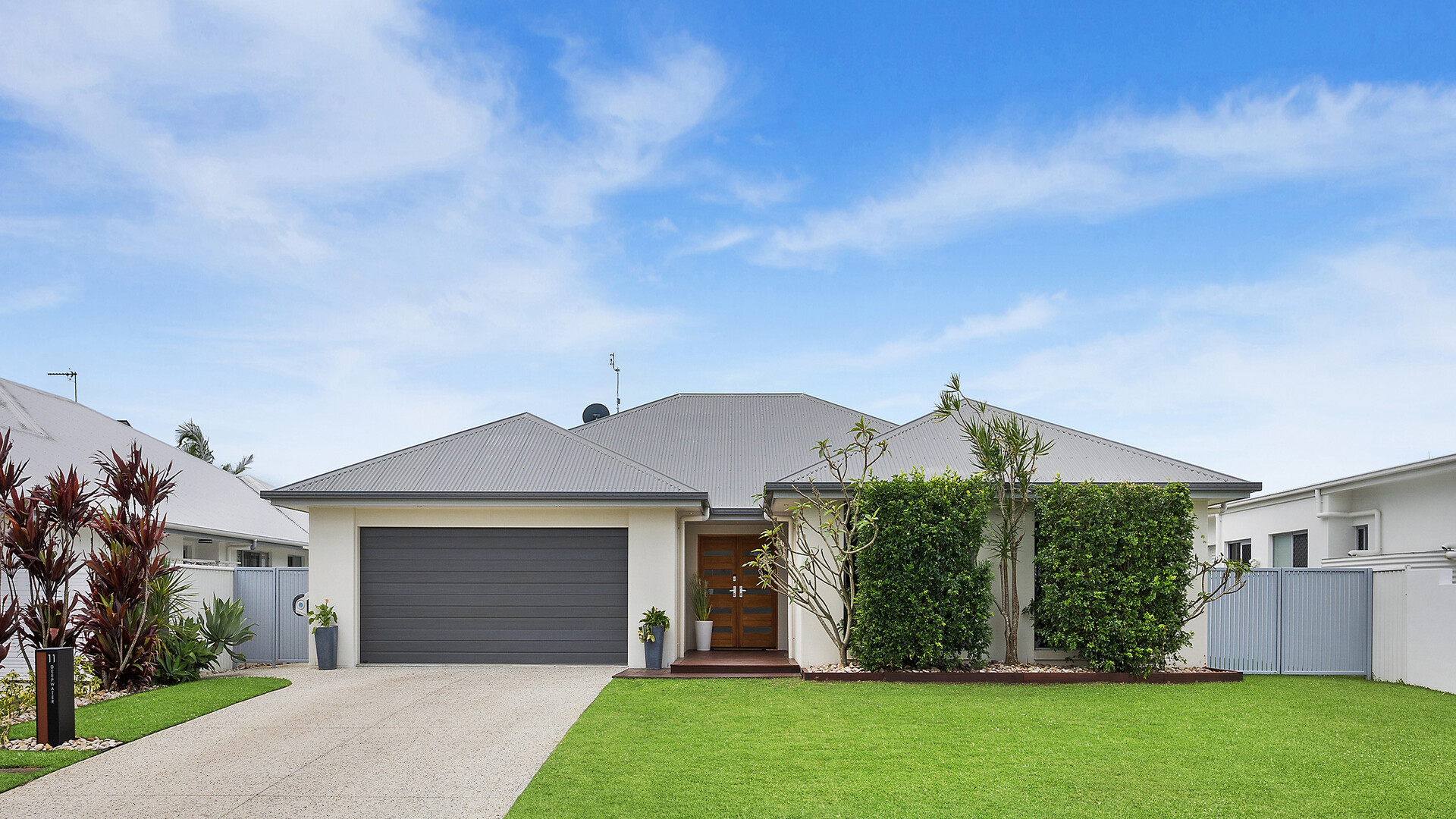 Sold - 11 Deep Water Circuit - New Property in Pelican Waters - Real Estate by Yolanda Williams