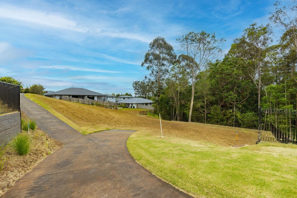 10 Andrews Close, Woombye QLD 4559 - photo 3