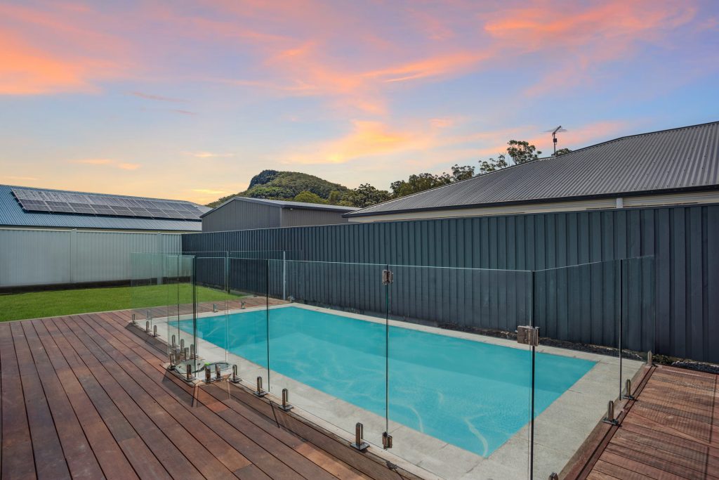 6 Dunnottar Court, Glass House Mountains QLD 4518 - photo 2