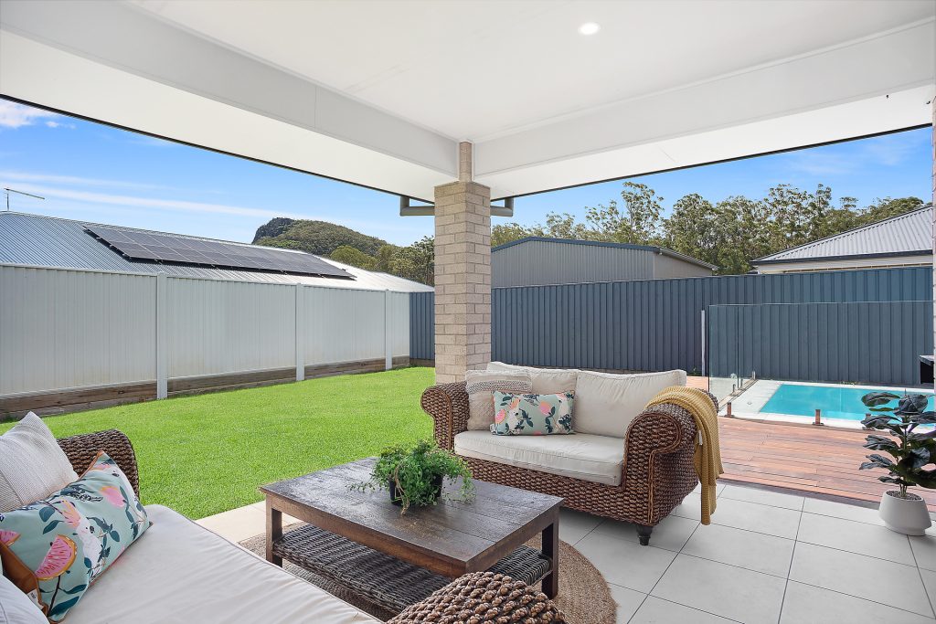 6 Dunnottar Court, Glass House Mountains QLD 4518 - photo 7