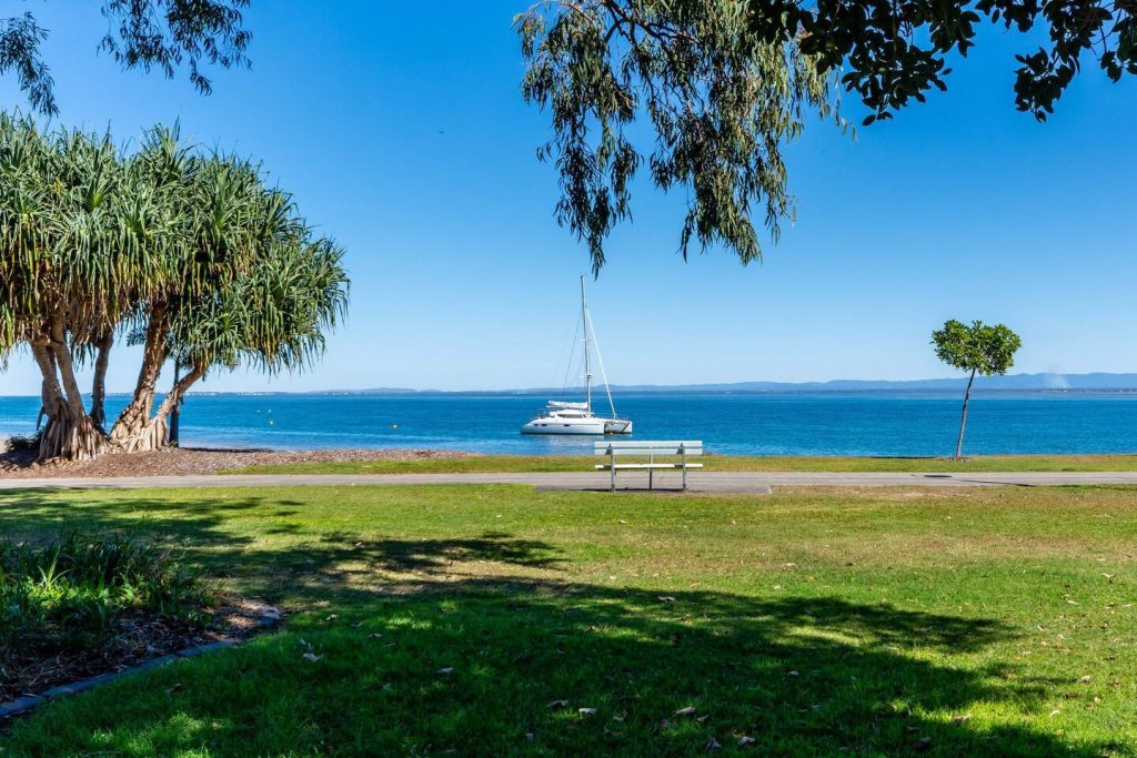 2/7 Hall Avenue, Bongaree QLD 4507 - photo 10