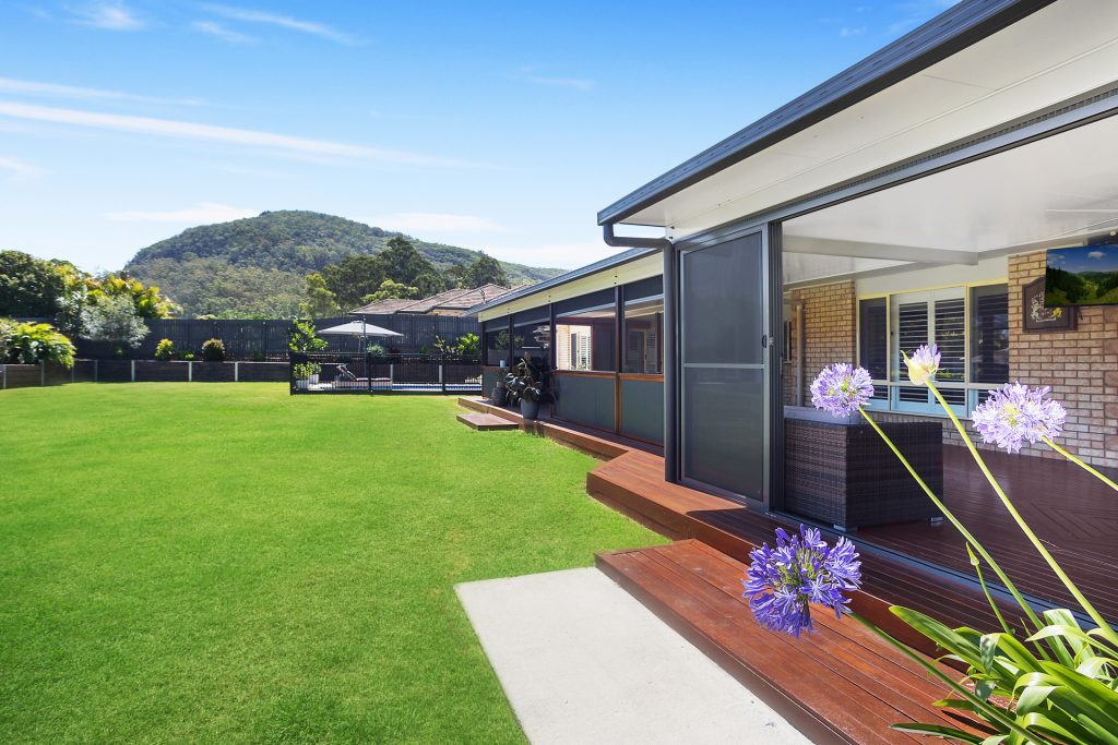 3 Sharyn Place, Glass House Mountains QLD 4518 - photo 9