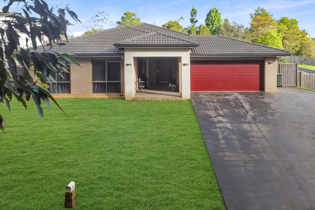 51-53 Lachlan Crescent, Beerwah QLD 4519 - photo 2