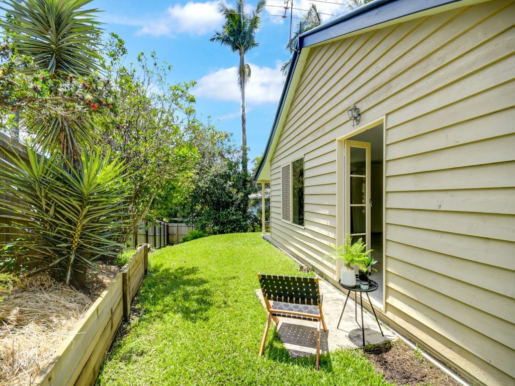 1 Suzen Court, Mooloolah Valley QLD 4553 - photo 2