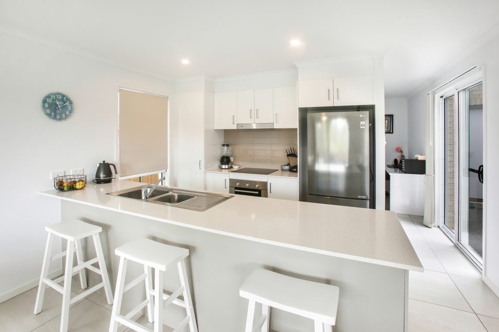19 Harvey Lane, Meridan Plains QLD 4551 - photo 2