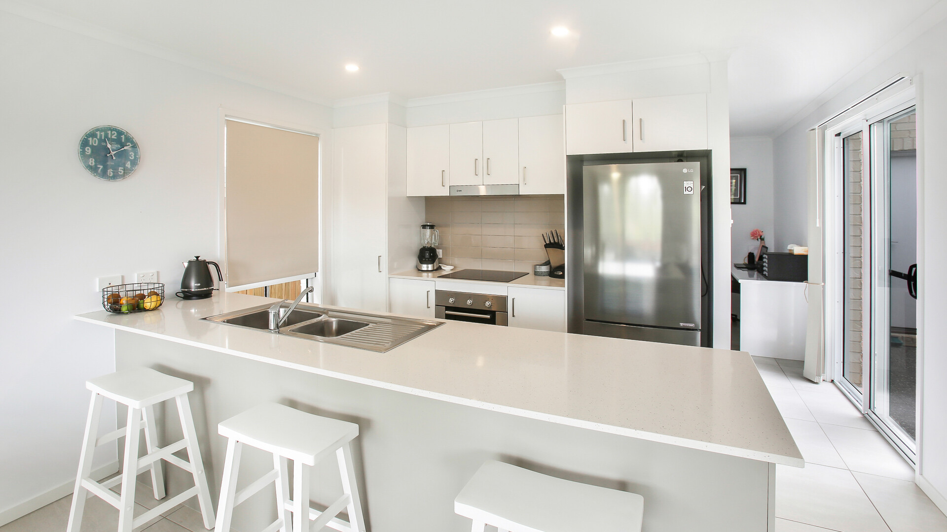19 Harvey Lane, Meridan Plains QLD 4551 - photo 2