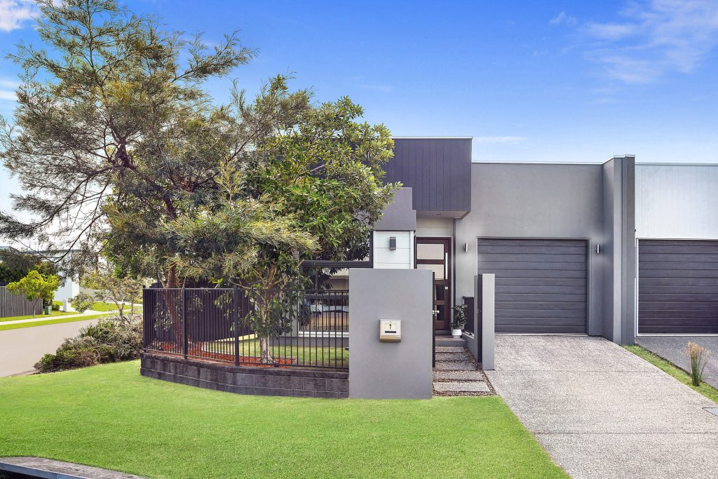 7 Adelaide Circuit, Baringa QLD 4551 - photo 6
