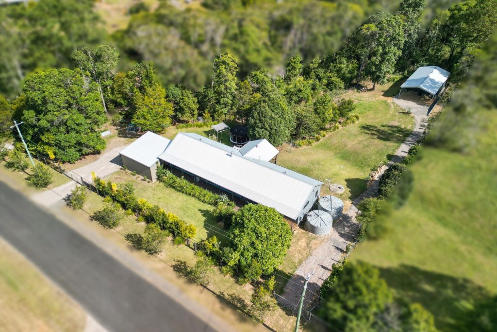 31 Harold Place, Peachester QLD 4519 - photo 9