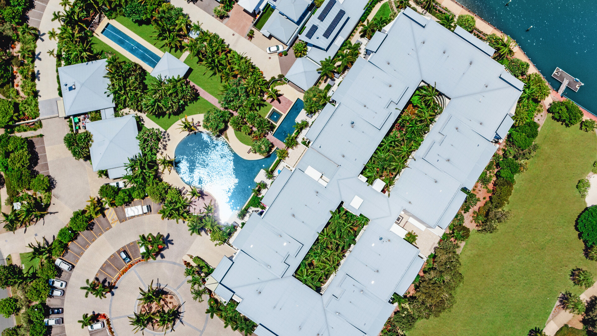 16/57 Grand Parade, Kawana Island QLD 4575 - photo 16