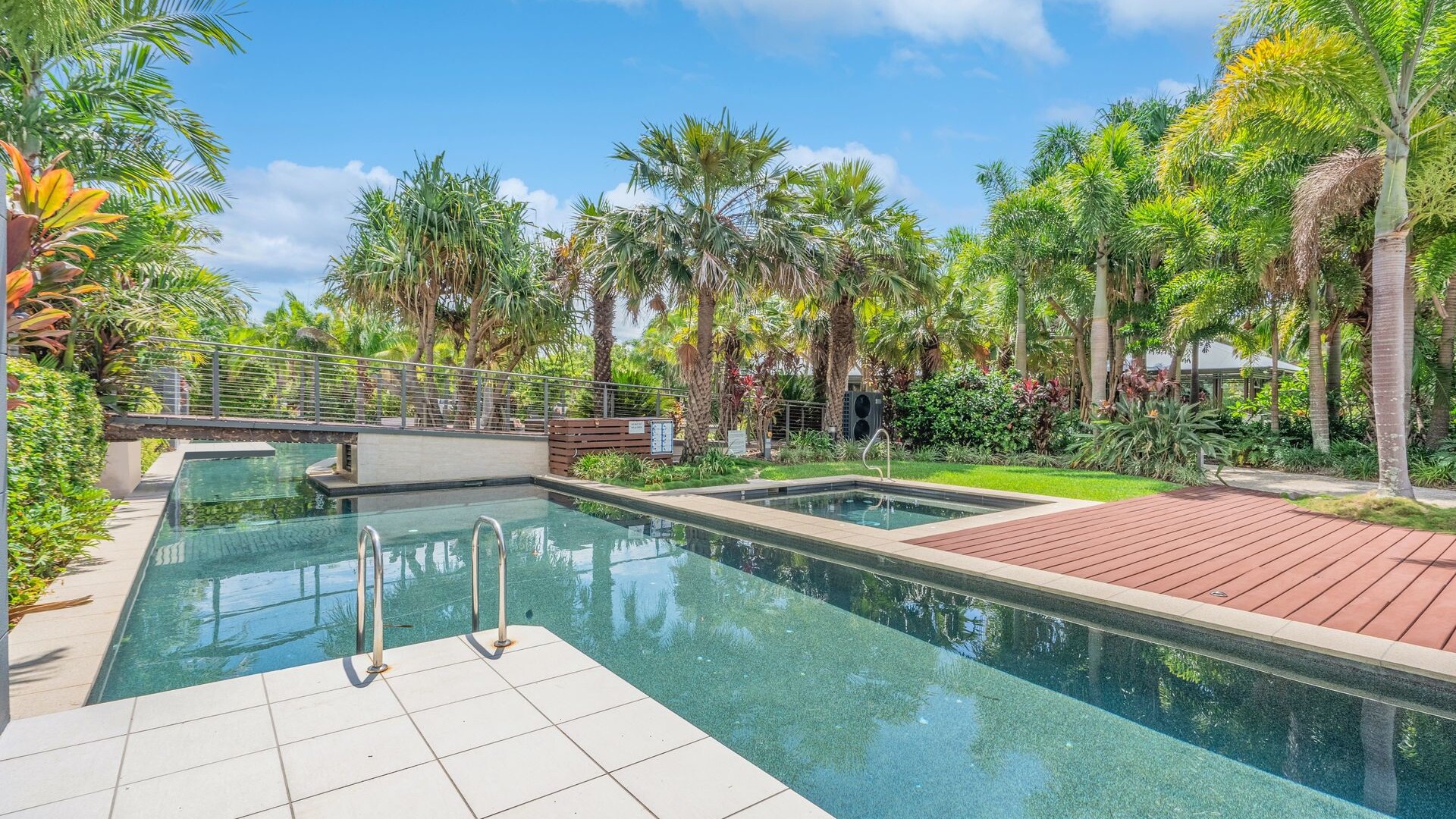 16/57 Grand Parade, Kawana Island QLD 4575 - photo 19