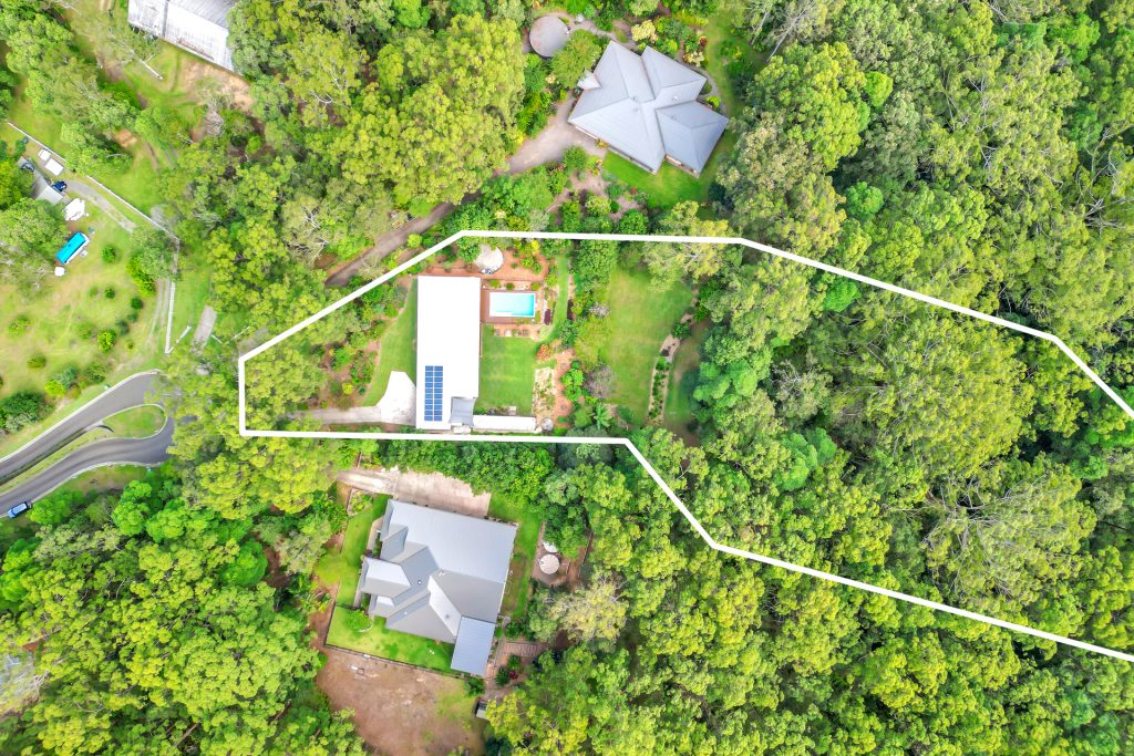 12 Raintree Close, Diamond Valley QLD 4553 - photo 16