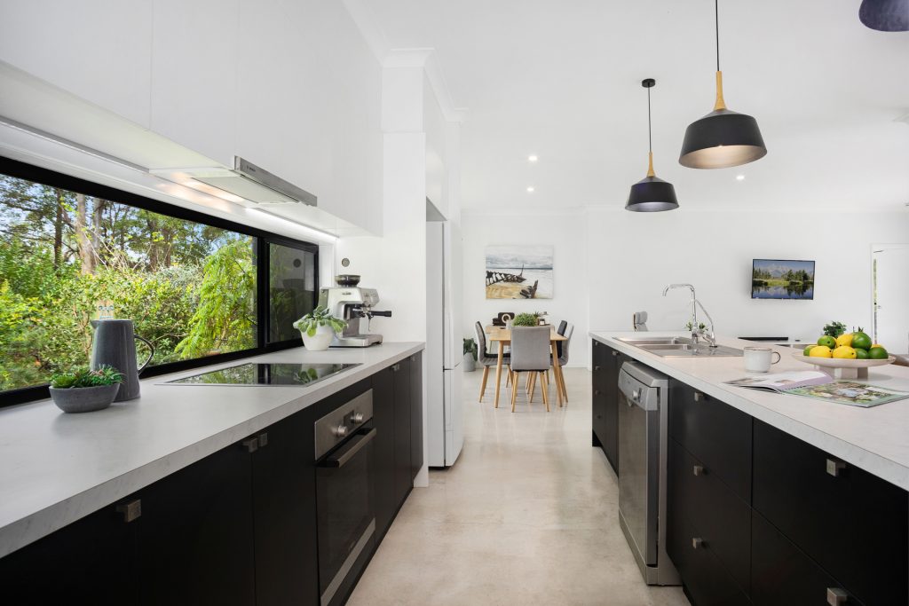 12 Raintree Close, Diamond Valley QLD 4553 - photo 5