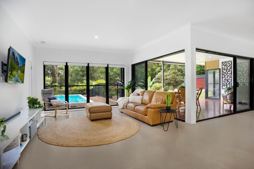 12 Raintree Close, Diamond Valley QLD 4553 - photo 6