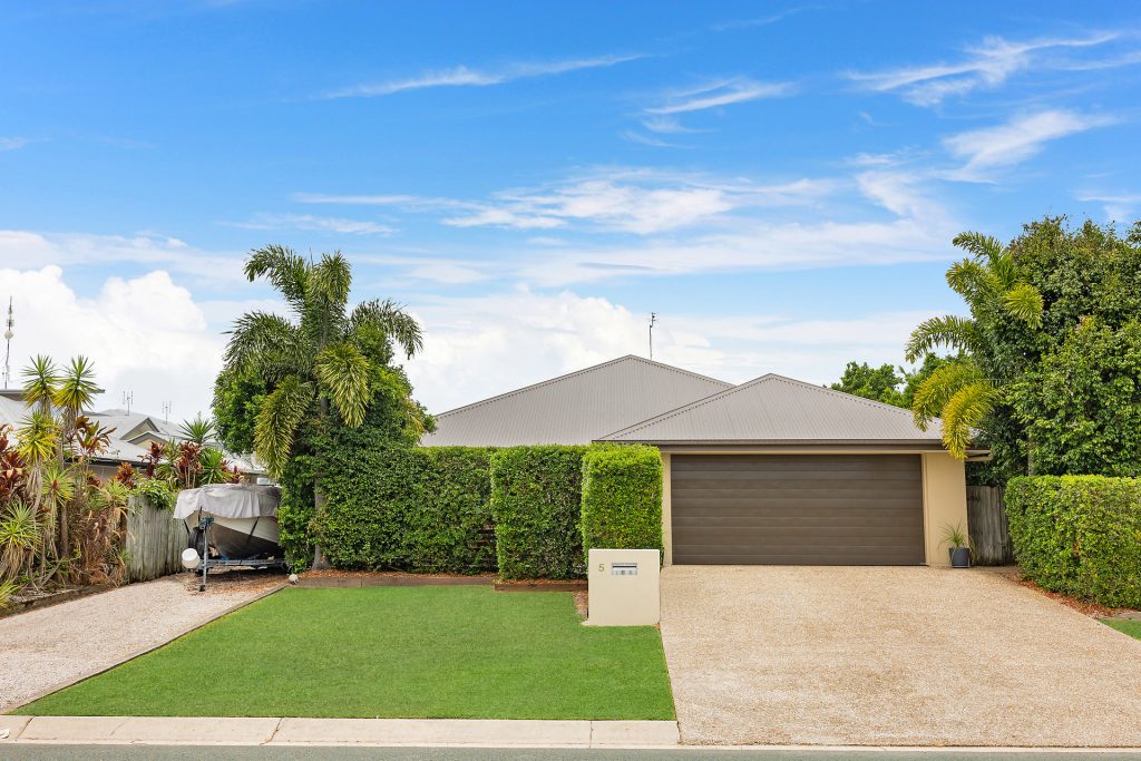 Sold - 5 Gipps Street - New Property in Caloundra West - Real Estate by Nicki Colam