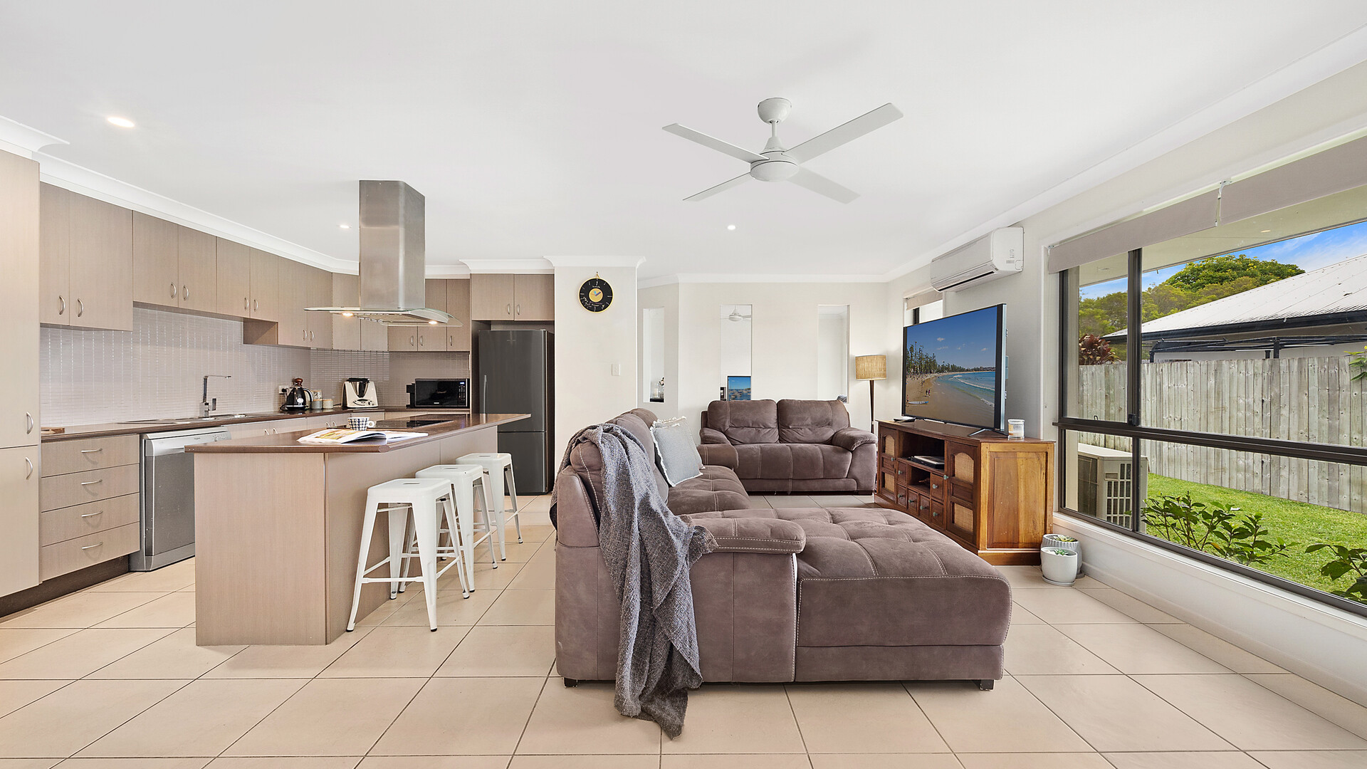 Sold - 5 Gipps Street - New Property in Caloundra West - Real Estate by Nicki Colam