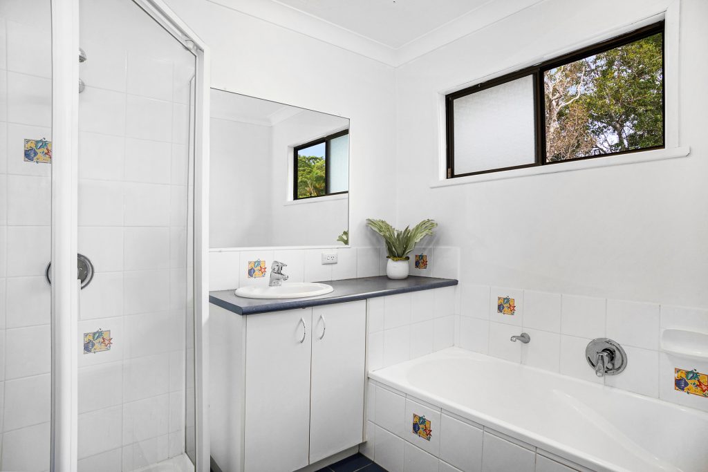8 Sugarwood Street, Aroona QLD 4551 - photo 11