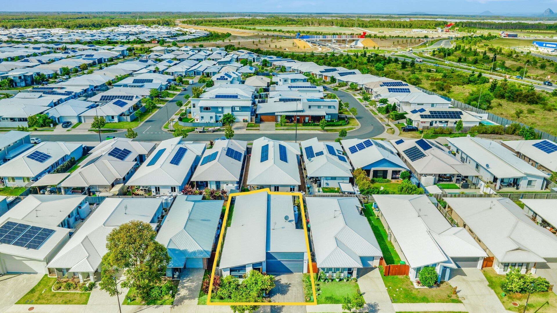 88 Adelaide Circuit, Baringa QLD 4551 - photo 8