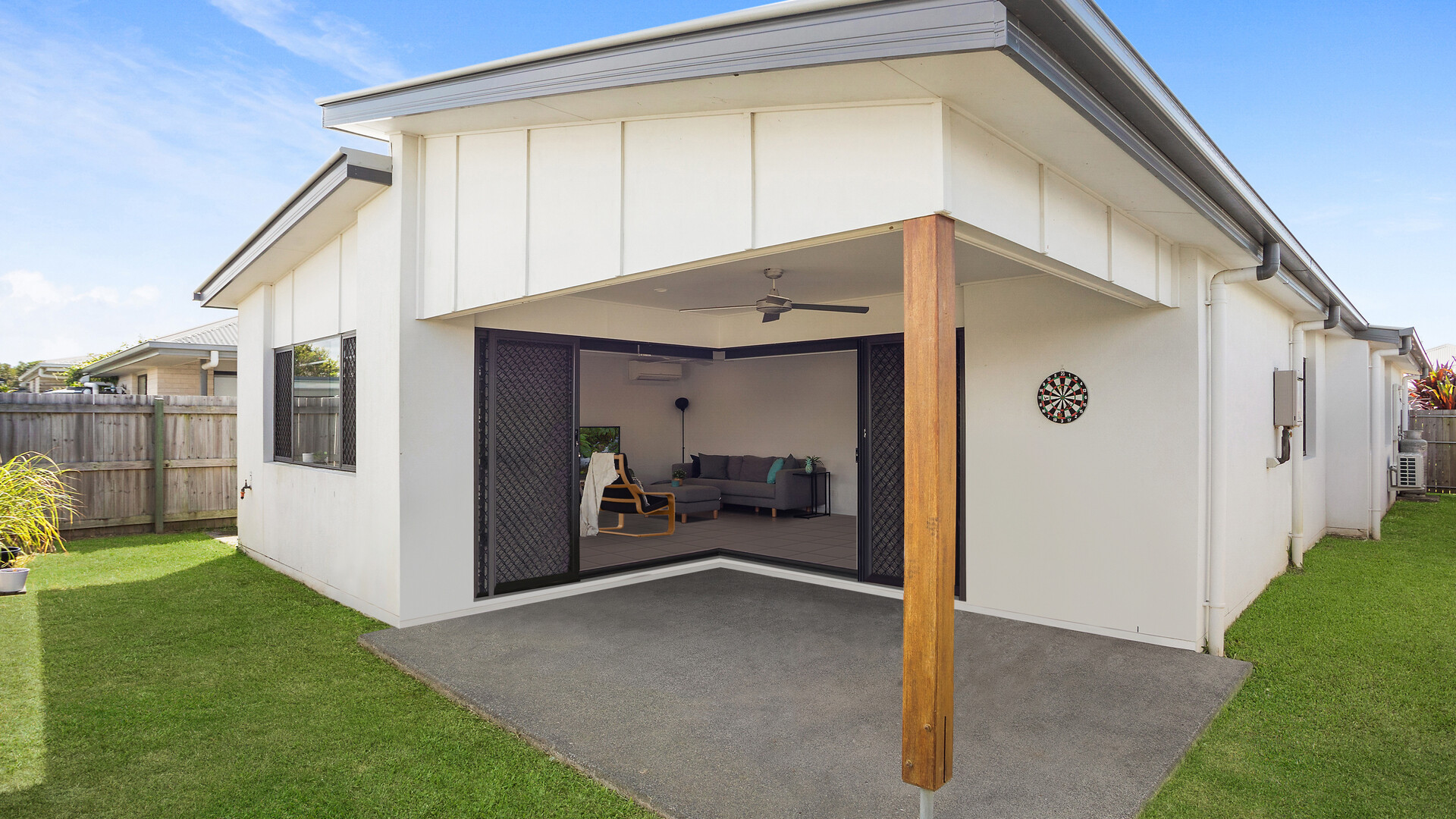88 Adelaide Circuit, Baringa QLD 4551 - photo 9