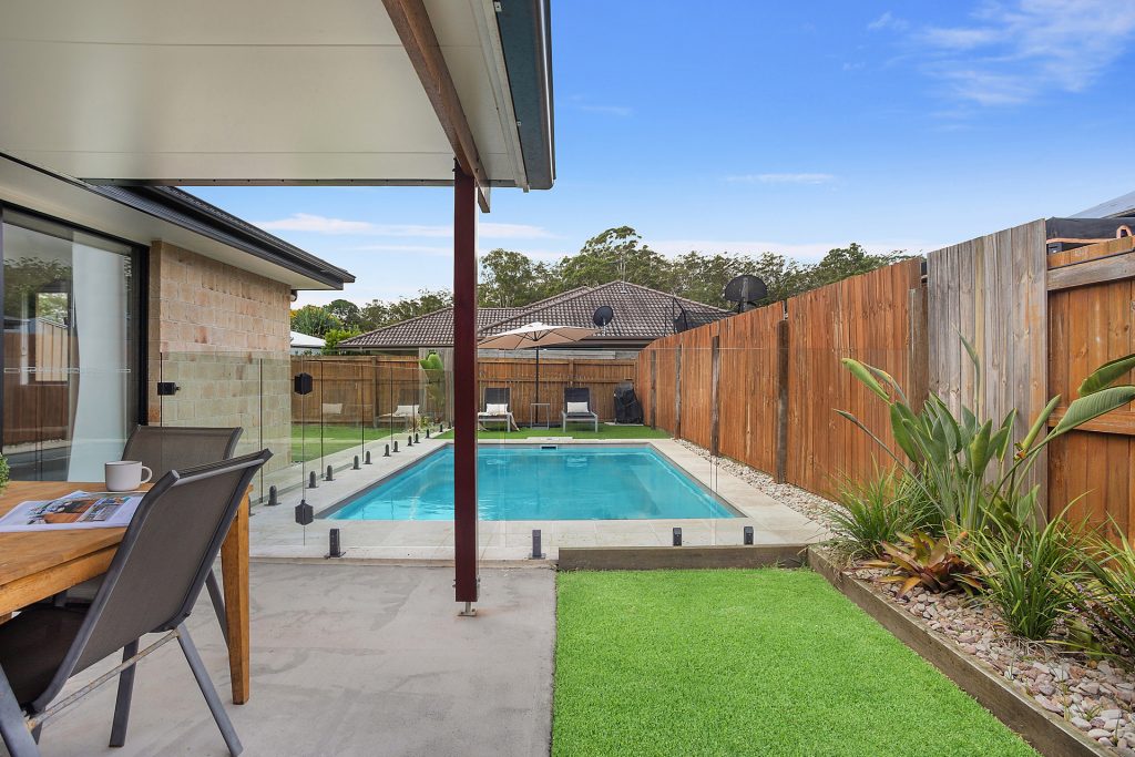 52 Palmerston Crescent, Beerwah QLD 4519 - photo 7