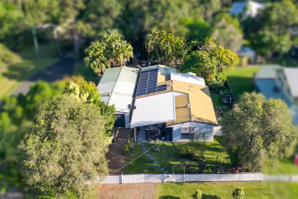 14 Gympie Street North, Landsborough QLD 4550 - photo 15