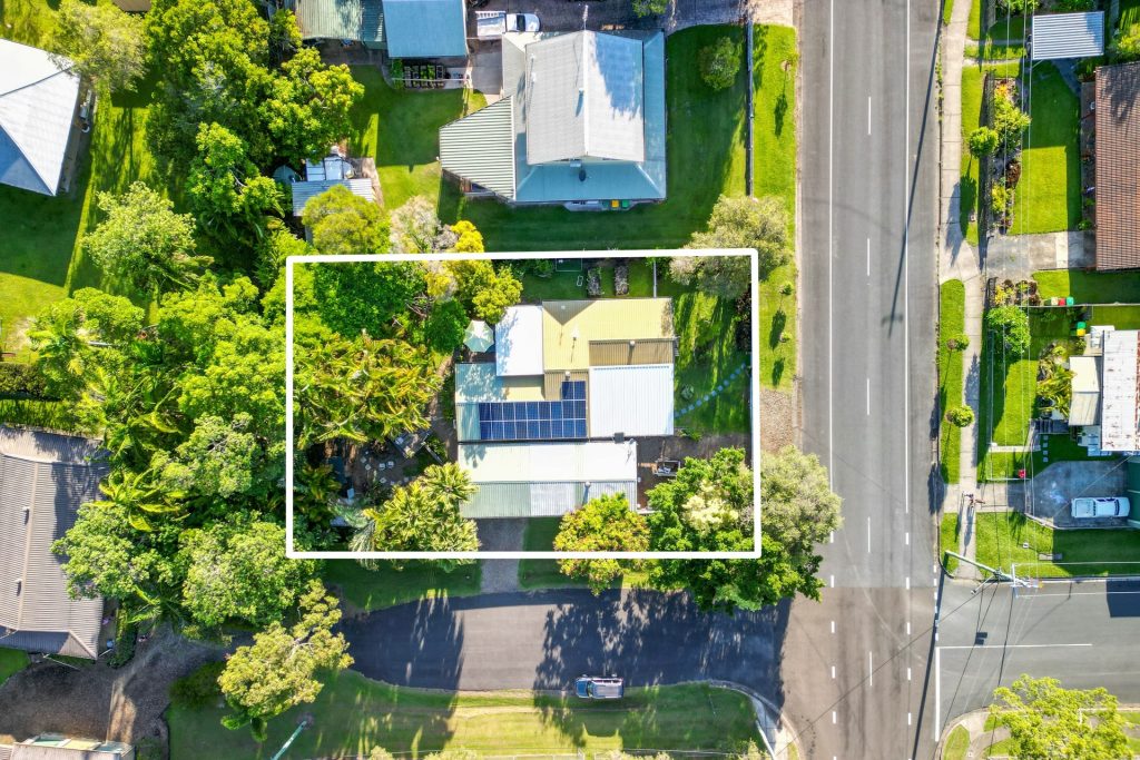 14 Gympie Street North, Landsborough QLD 4550 - photo 16