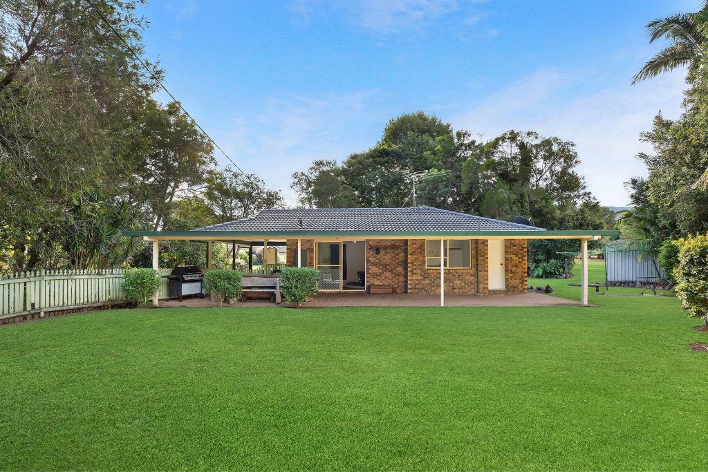 3 Parkview Road, Glass House Mountains QLD 4518 - photo 11