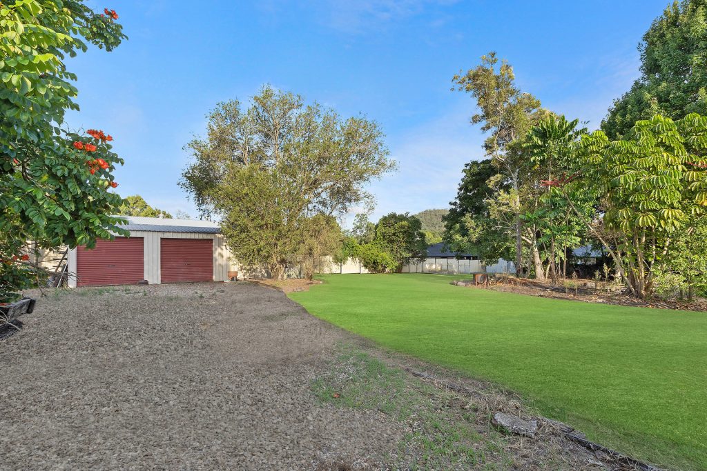 3 Parkview Road, Glass House Mountains QLD 4518 - photo 13