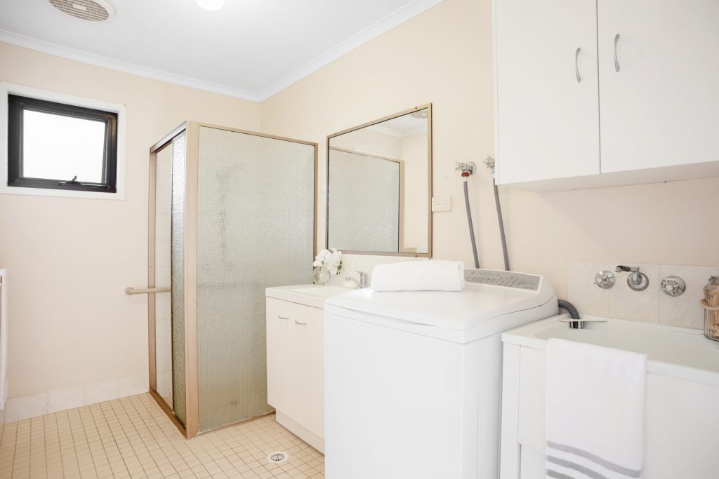 56/10 Melody Court, Warana QLD 4575 - photo 7