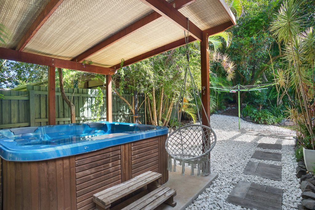 161 Sahara Road, Glass House Mountains QLD 4518 - photo 5