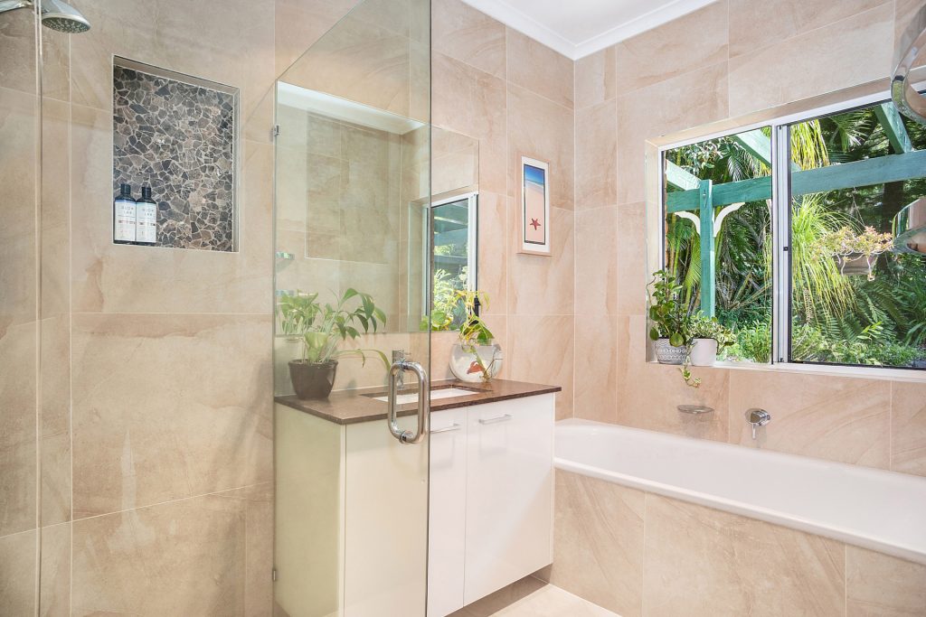 161 Sahara Road, Glass House Mountains QLD 4518 - photo 9