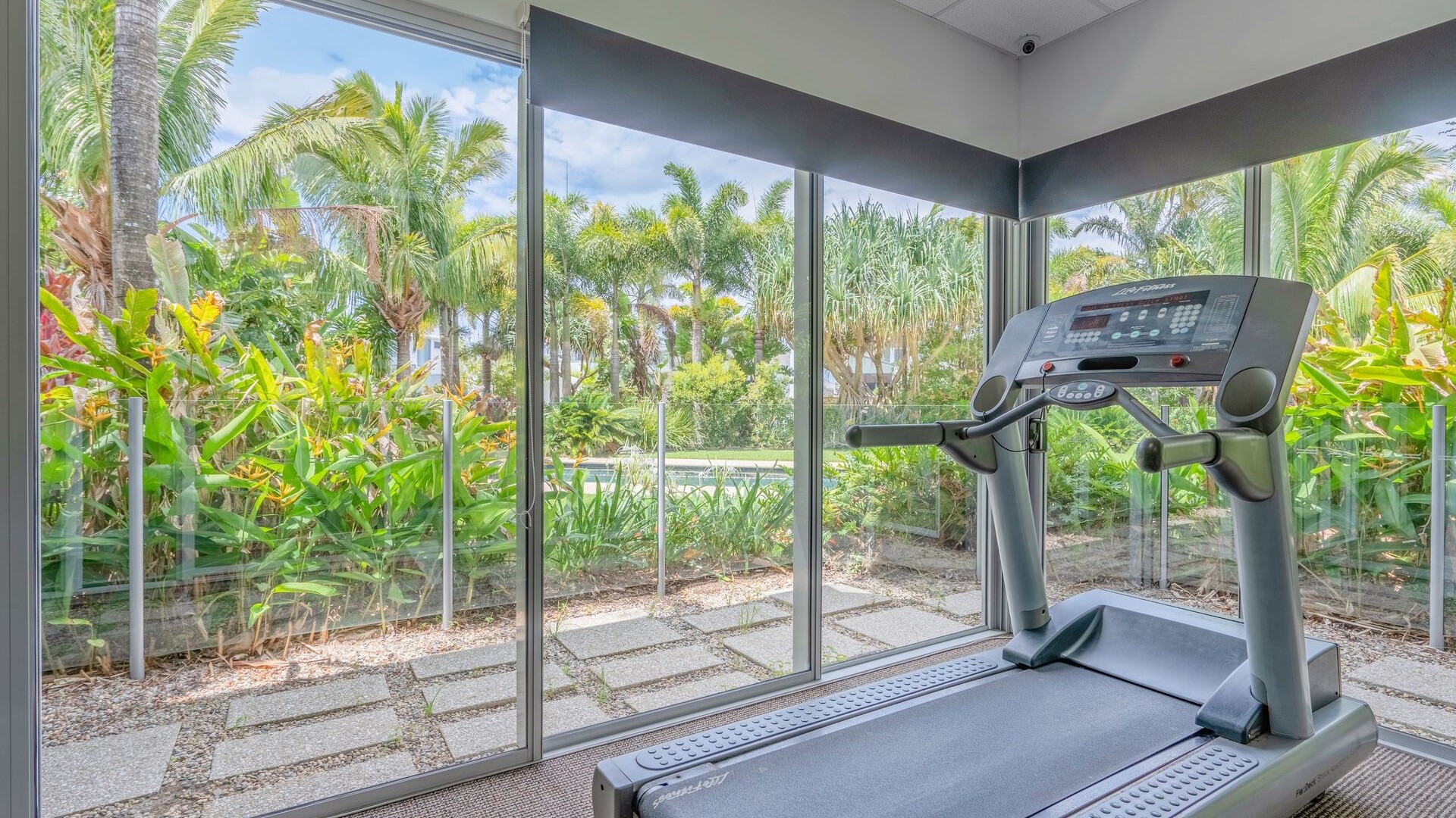 56/57 Grand Parade, Kawana Island QLD 4575 - photo 4