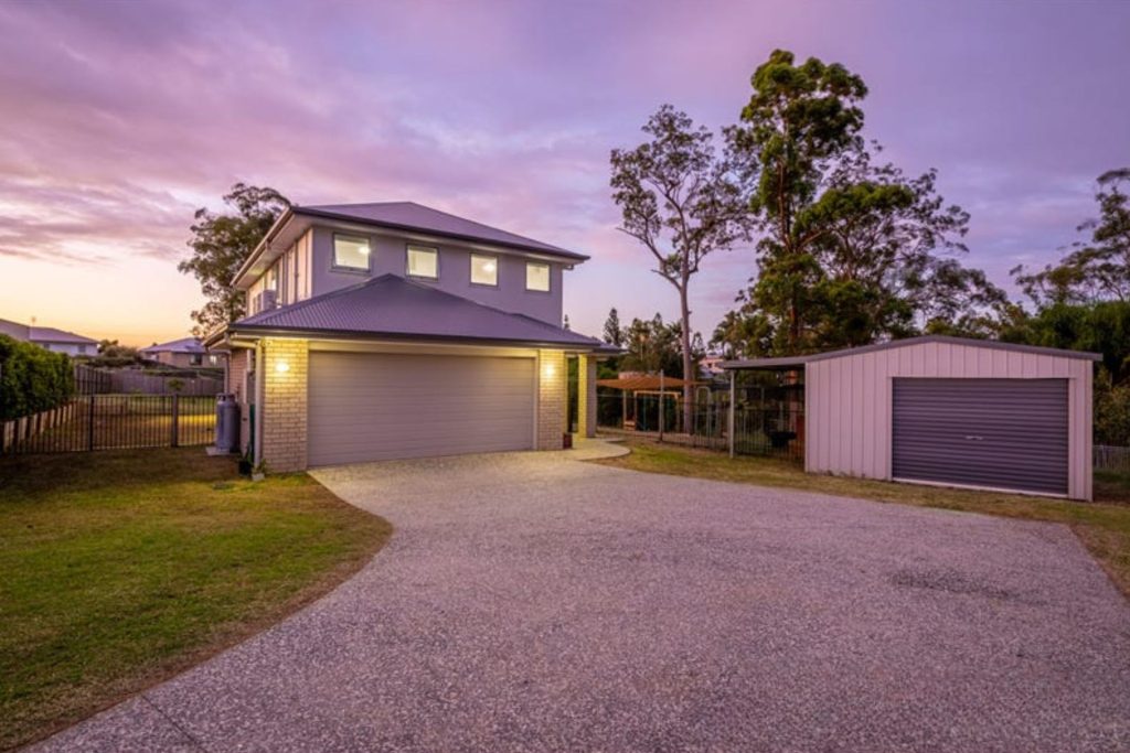 32 Cooinda Place, Glass House Mountains QLD 4518 - photo 2