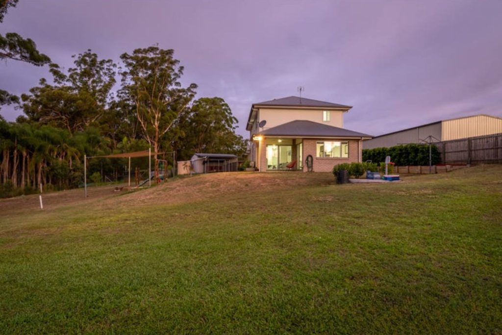 32 Cooinda Place, Glass House Mountains QLD 4518 - photo 16