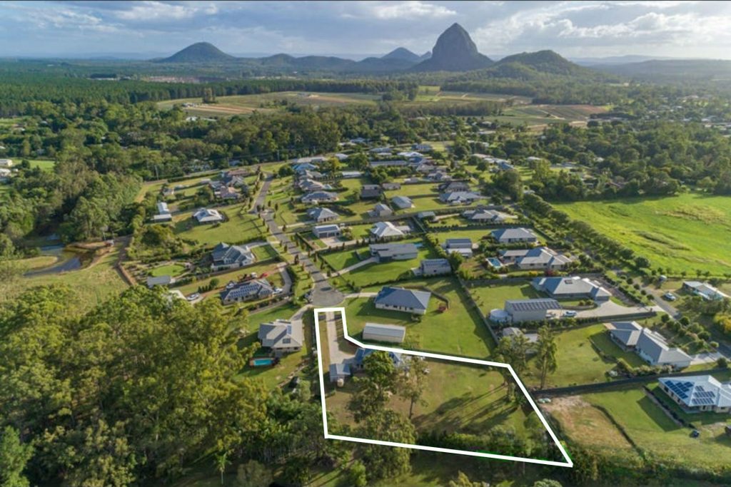 32 Cooinda Place, Glass House Mountains QLD 4518 - photo 20