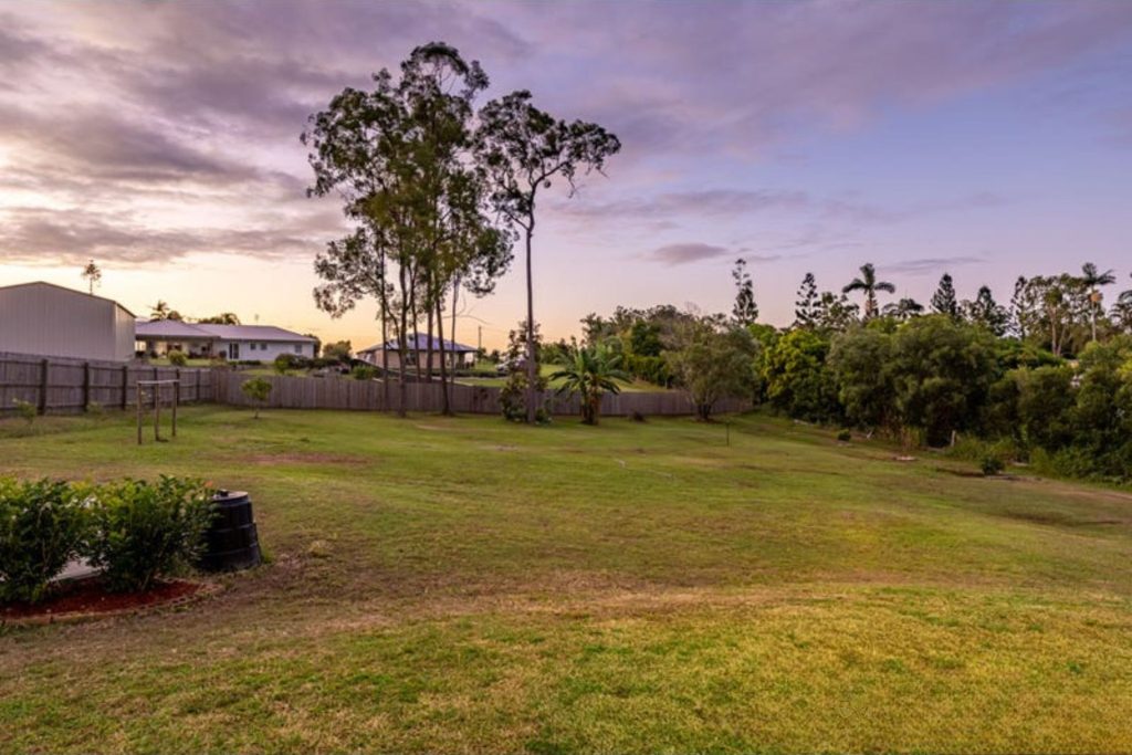 32 Cooinda Place, Glass House Mountains QLD 4518 - photo 8
