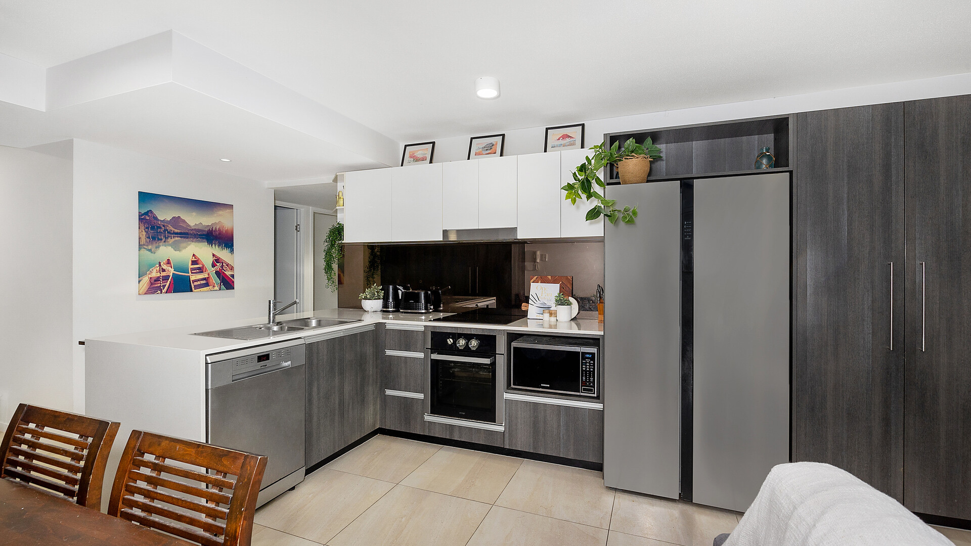 307/1 Fiji Court, Kawana Island QLD 4575 - photo 4