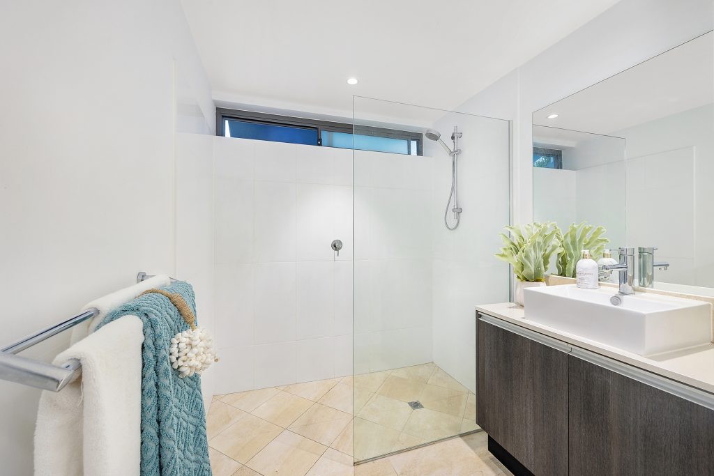 307/1 Fiji Court, Kawana Island QLD 4575 - photo 6