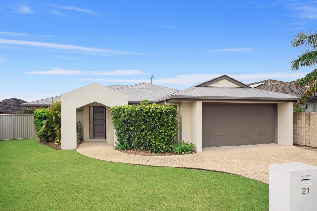 Sold - 21 Gipps Street - New Property in Caloundra West - Real Estate by Nicki Colam